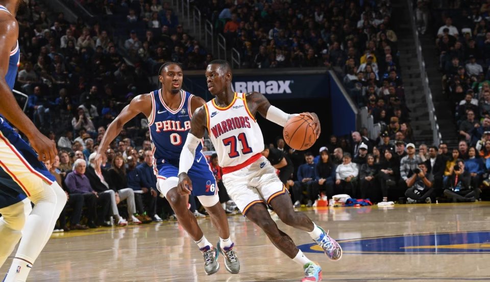 包含NBA季后赛赛程吃紧；费城76人今夜造点机会；震撼外界；控场能力受关注的词条